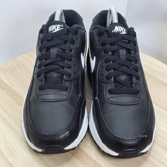 Womens Size 8.5 - Nike Air Max 90 Black White Athletic Shoes Sneakers GS7Y - Picture 4 of 10
